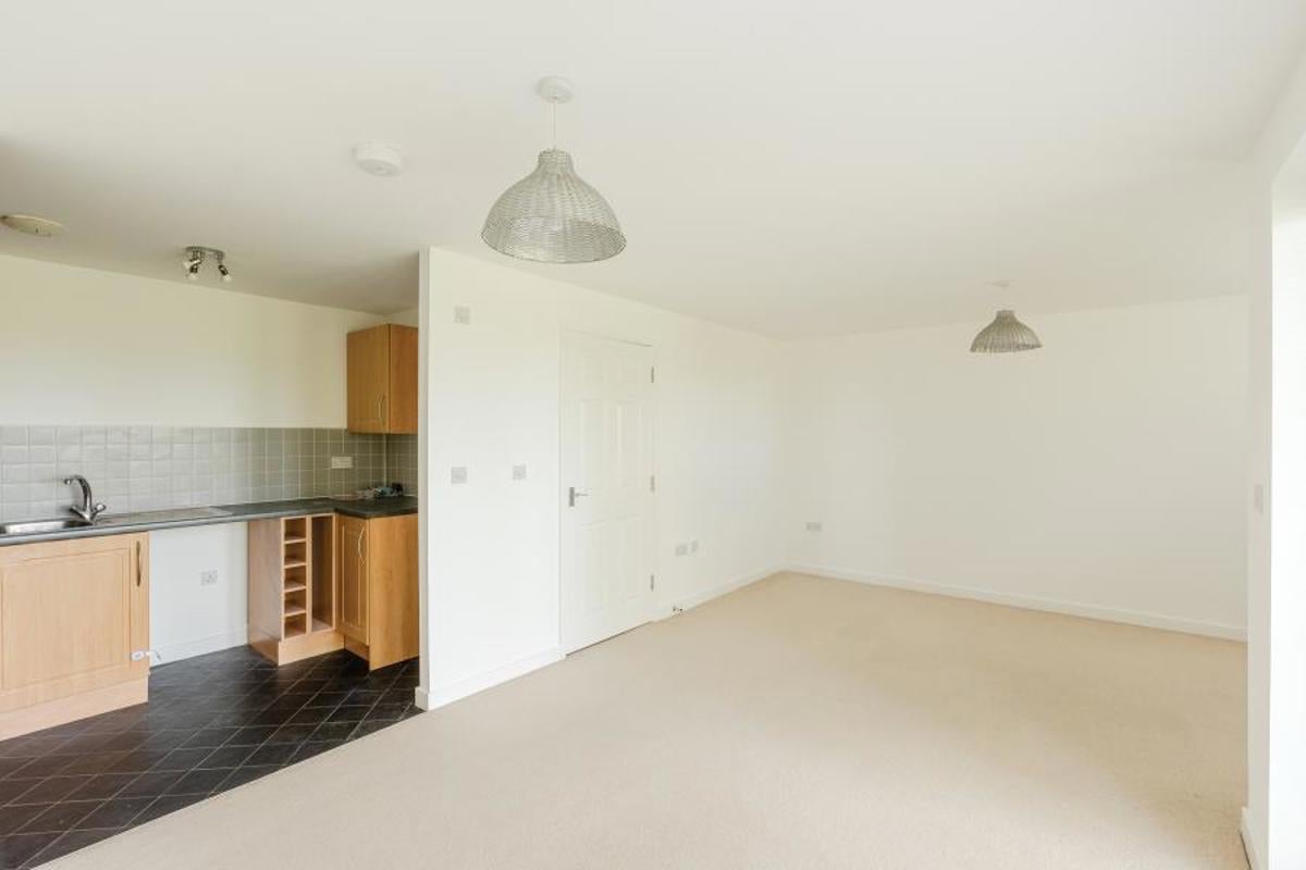 Flat Kittiwake Drive in Portishead