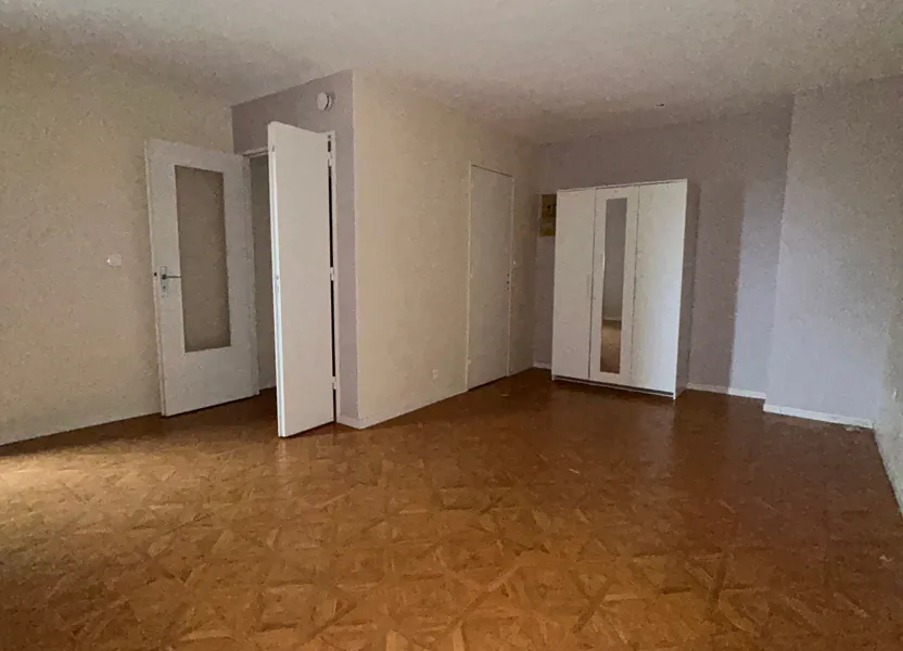 Flat Allée de Stintefontaine in Metz