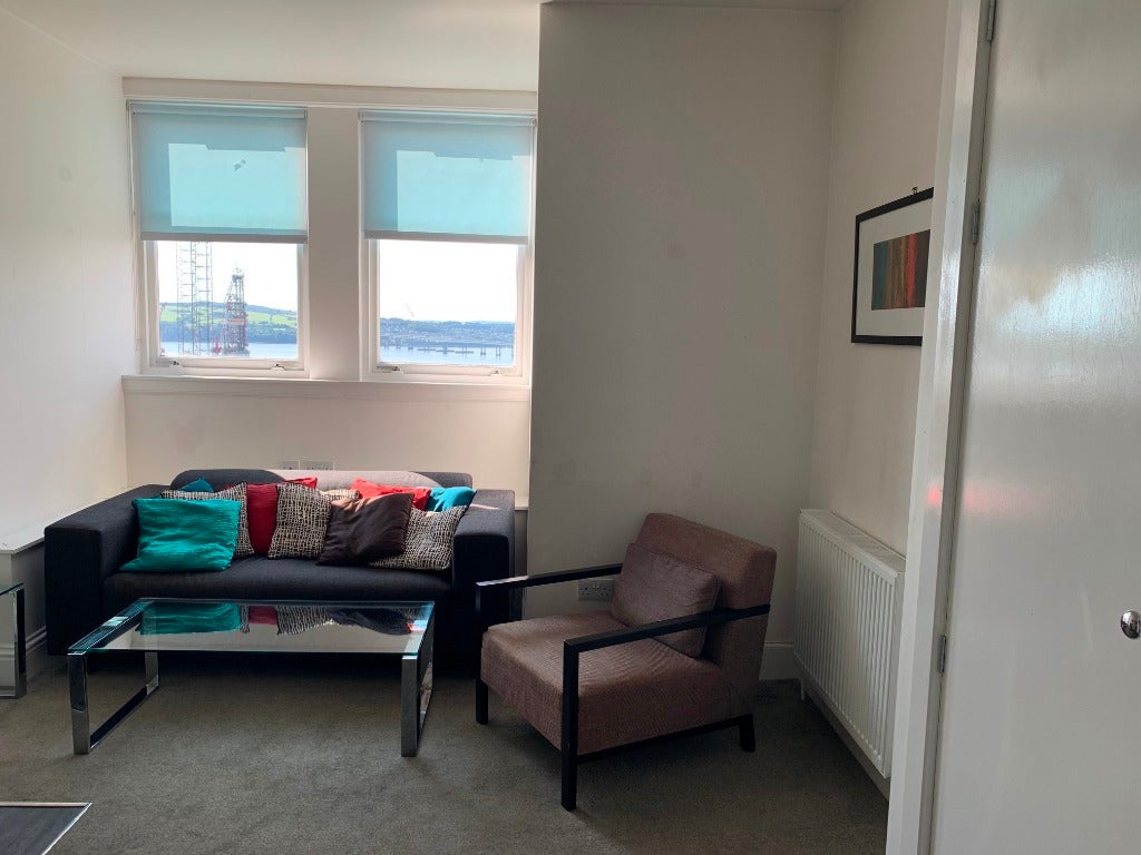 Room Arbroath Road in Dundee