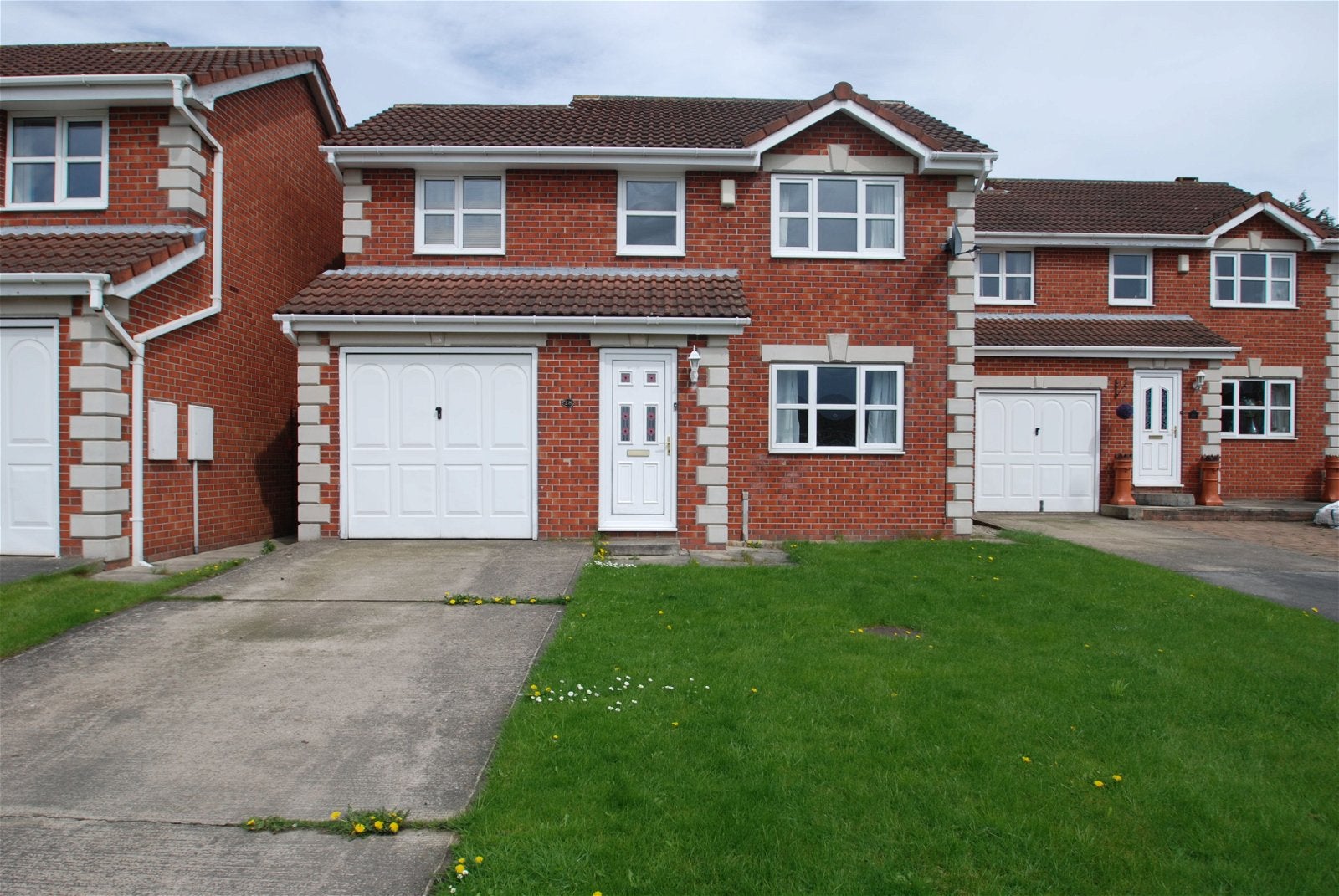 House Carron Drive in Barnsley