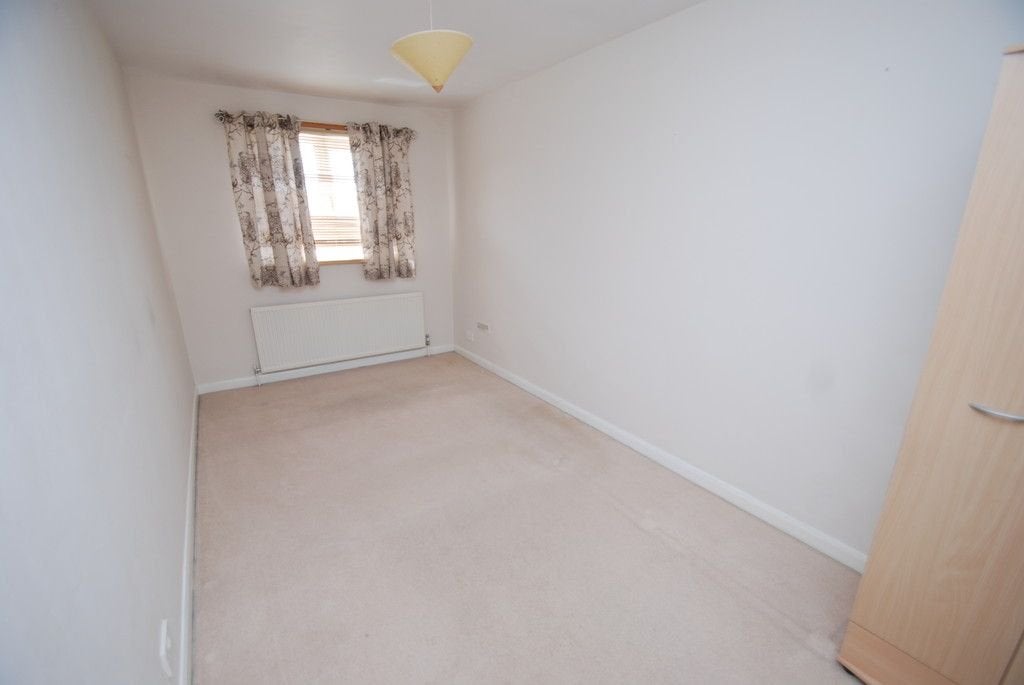 House Carron Drive in Barnsley