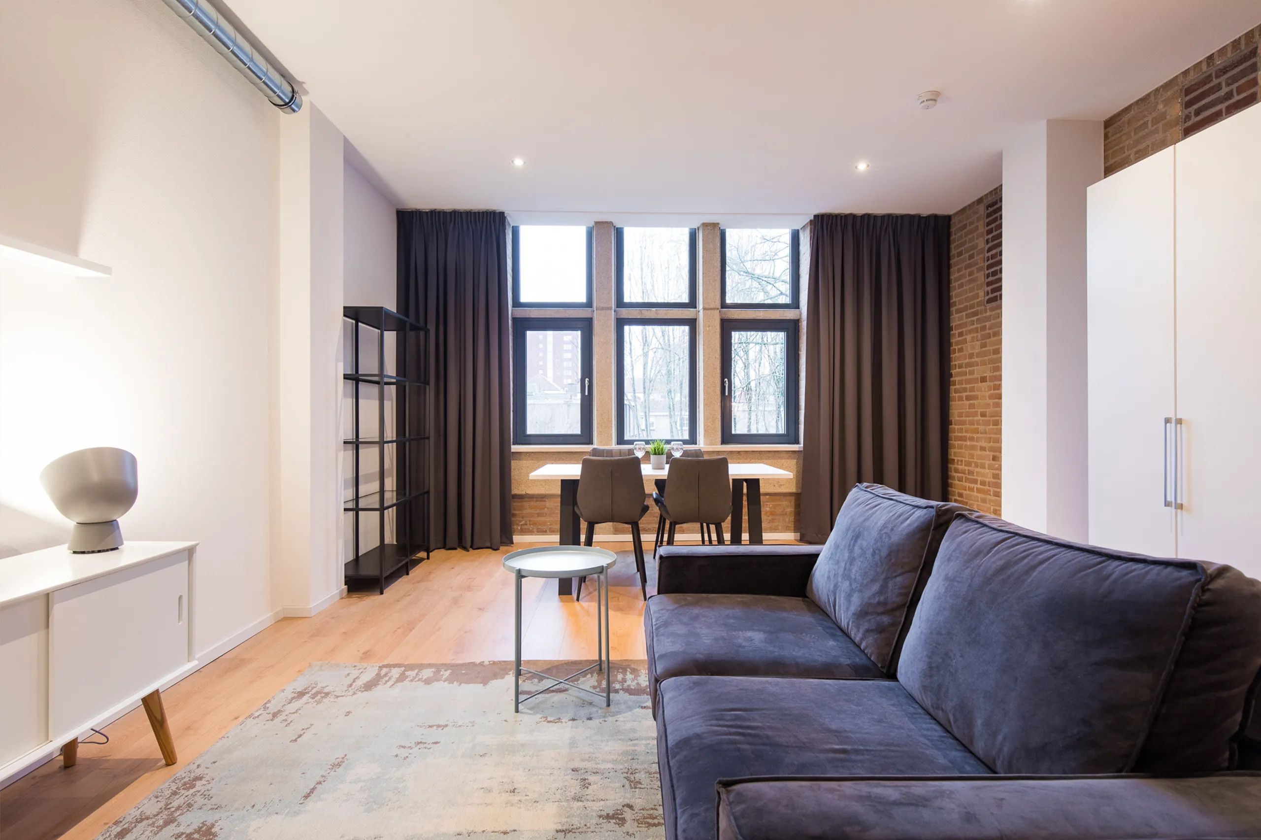 Appartement Benatzkystraat 10