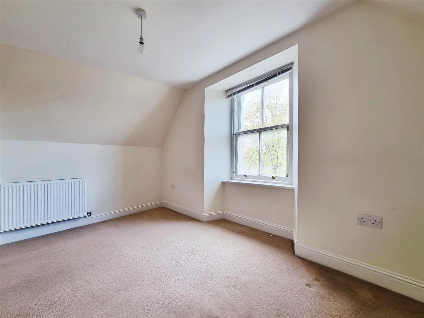 Flat Oswalds Wynd in Kirkcaldy