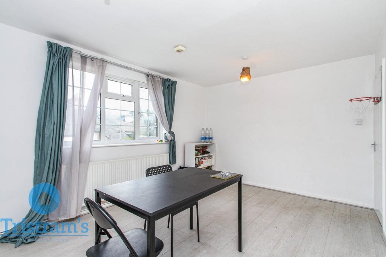 Flat Goldswong Terrace in Nottingham