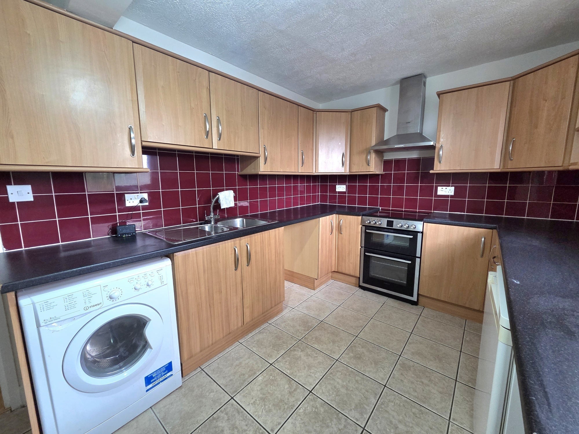 Flat Greyshott Avenue in Fareham