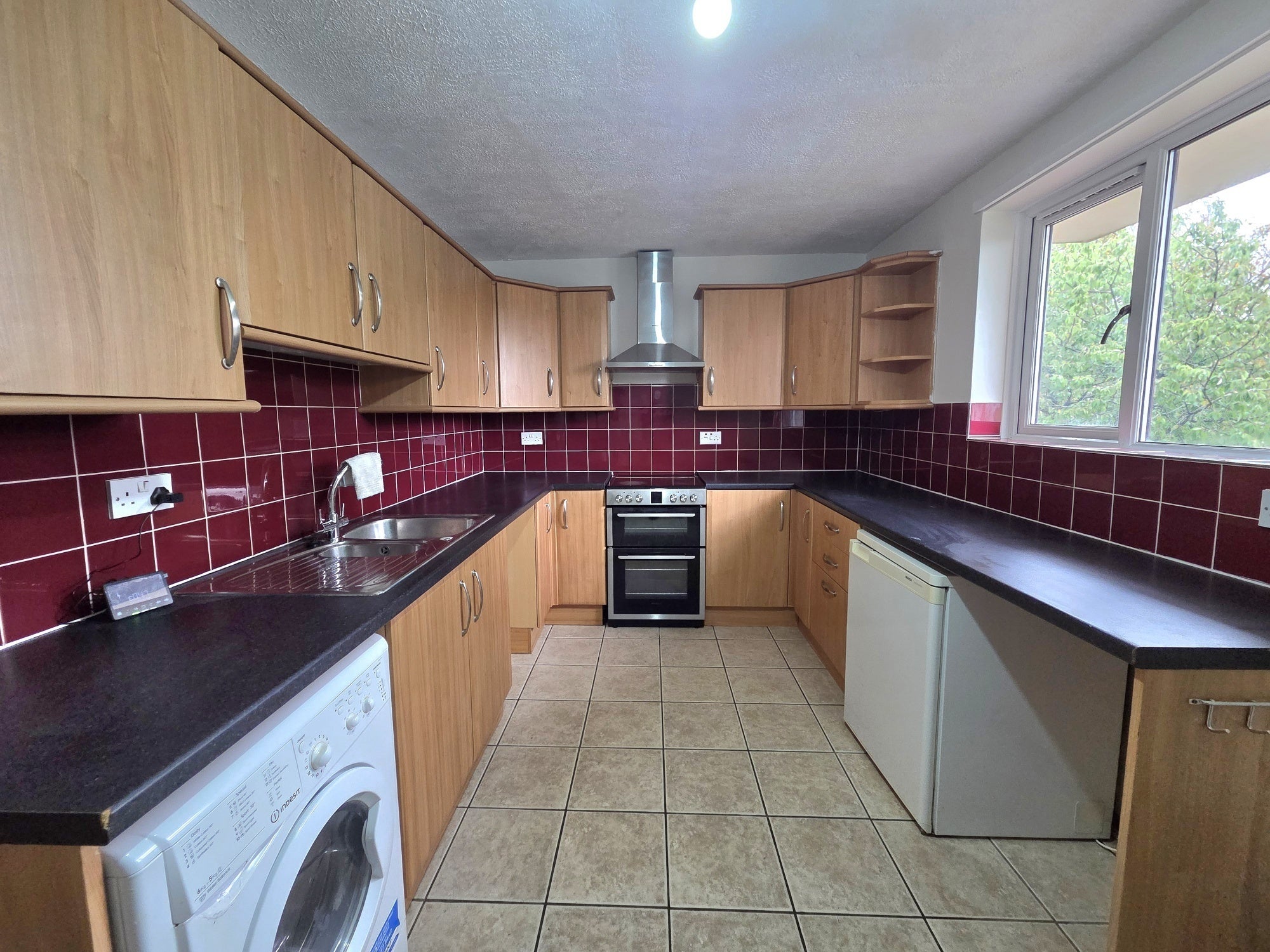 Flat Greyshott Avenue in Fareham