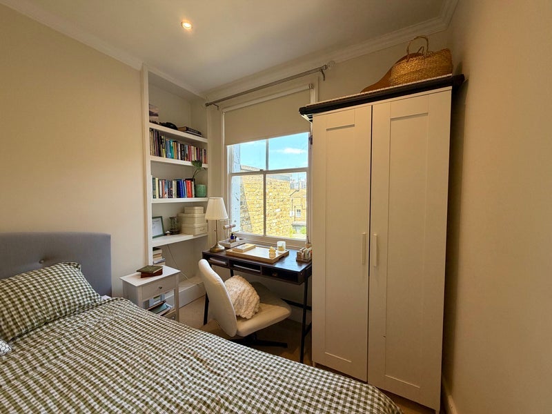 Room Maxwell Road in Greater London