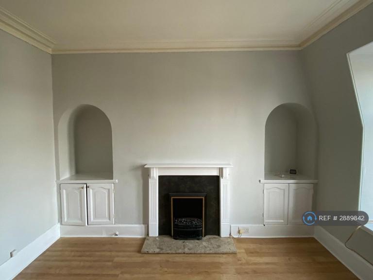 Flat Menzies Road in Aberdeen City