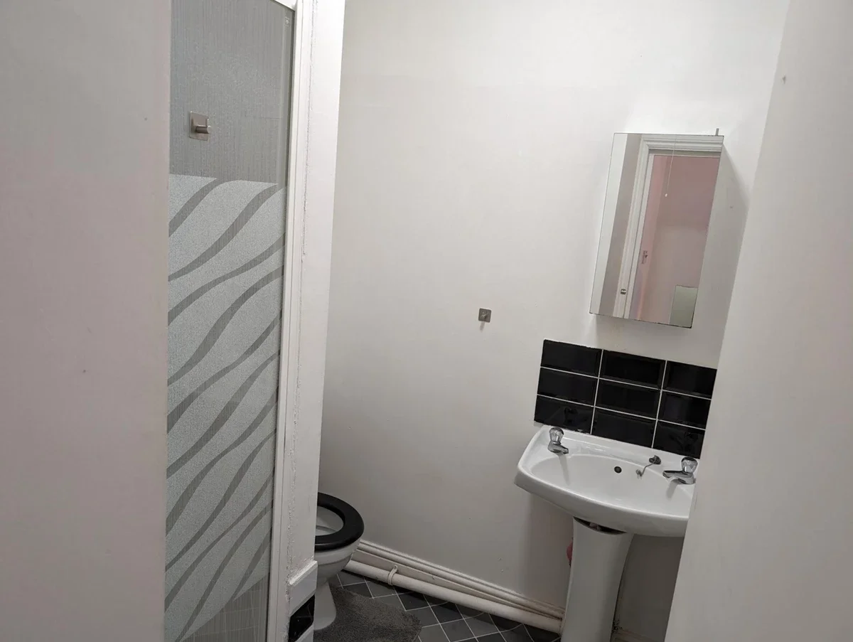 Flat Caledonian Road in Greater London