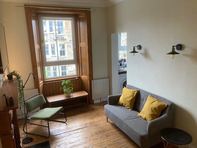 Flat Leith Walk in City of Edinburgh