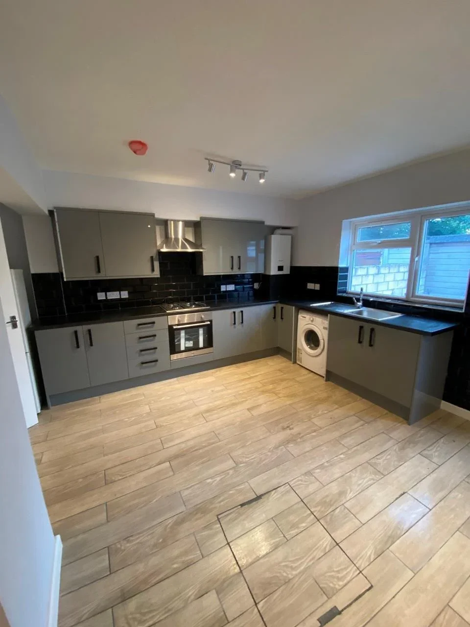 House Old Farm Close in Greater London