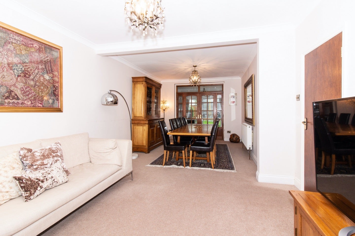 House St Edmunds Drive in Greater London