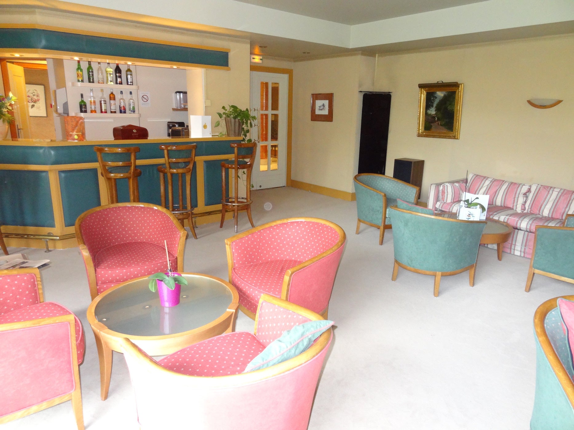 Flat Rue des Salles in Courbevoie