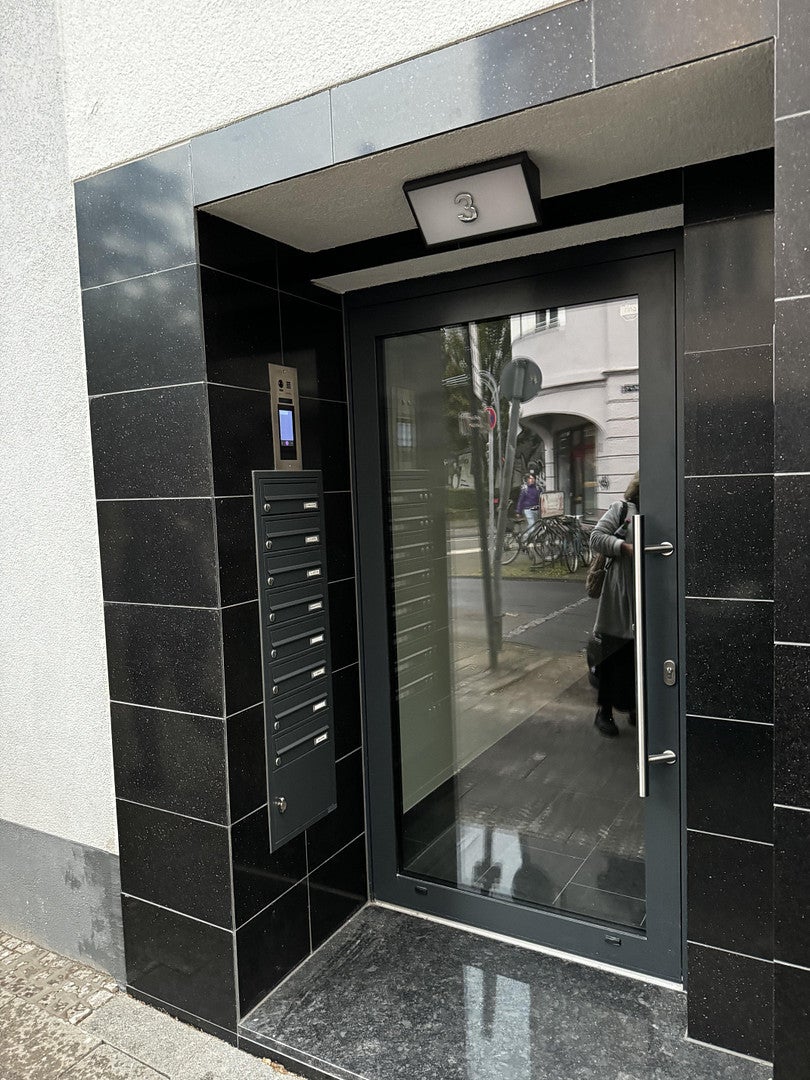 Wohnung Düsseldorfer Straße in Köln