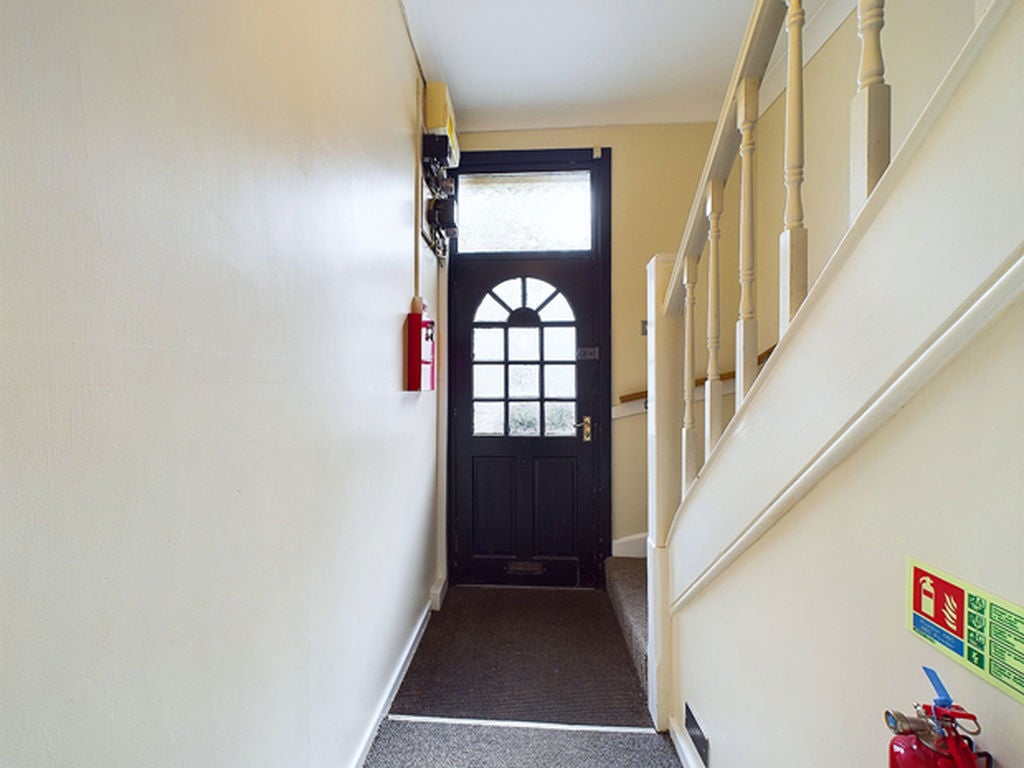 Flat Mansel Street in Carmarthen