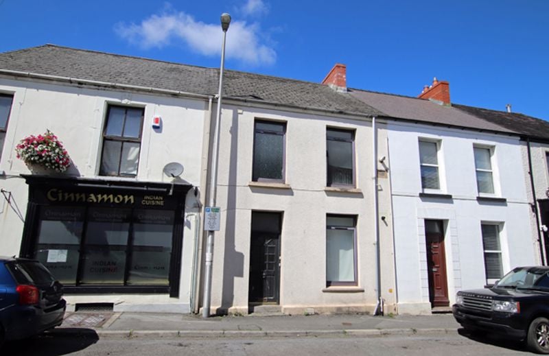 Flat Mansel Street in Carmarthen