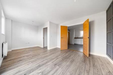 House Orchard Walk in Cherwell District