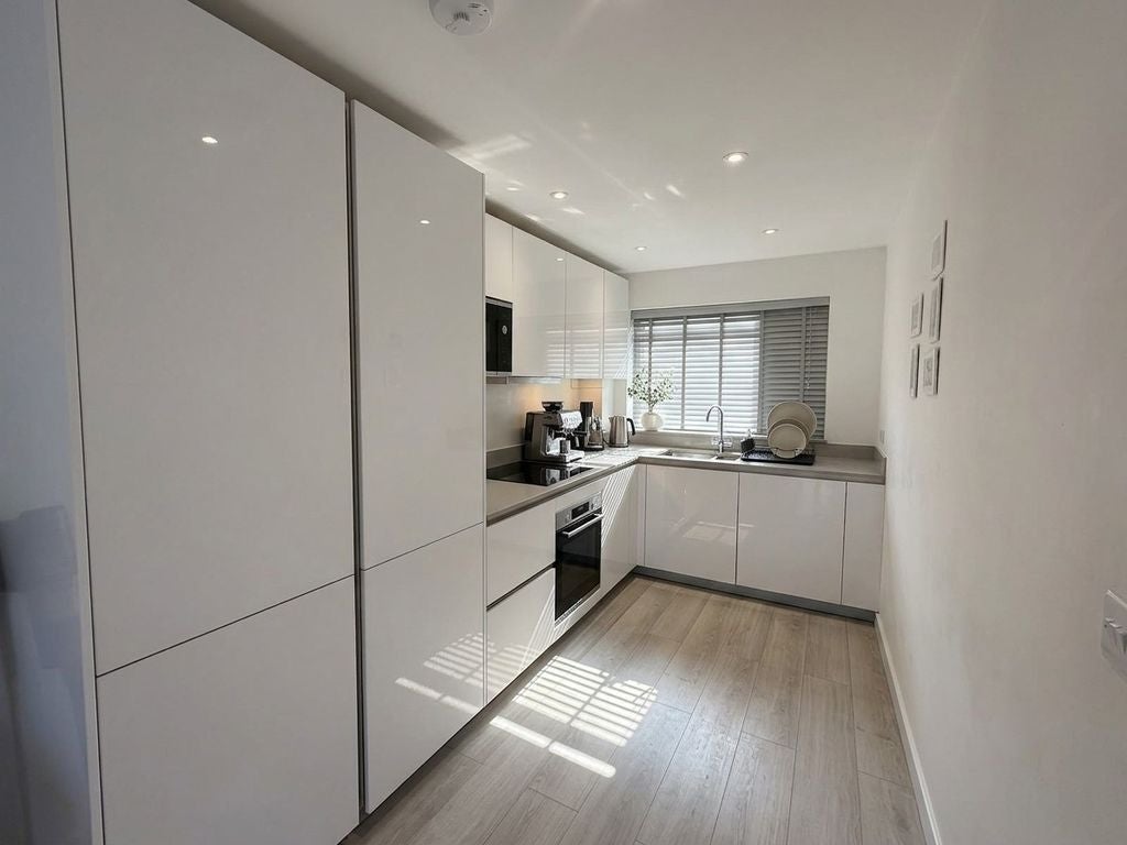 House Edward Road in Greater London