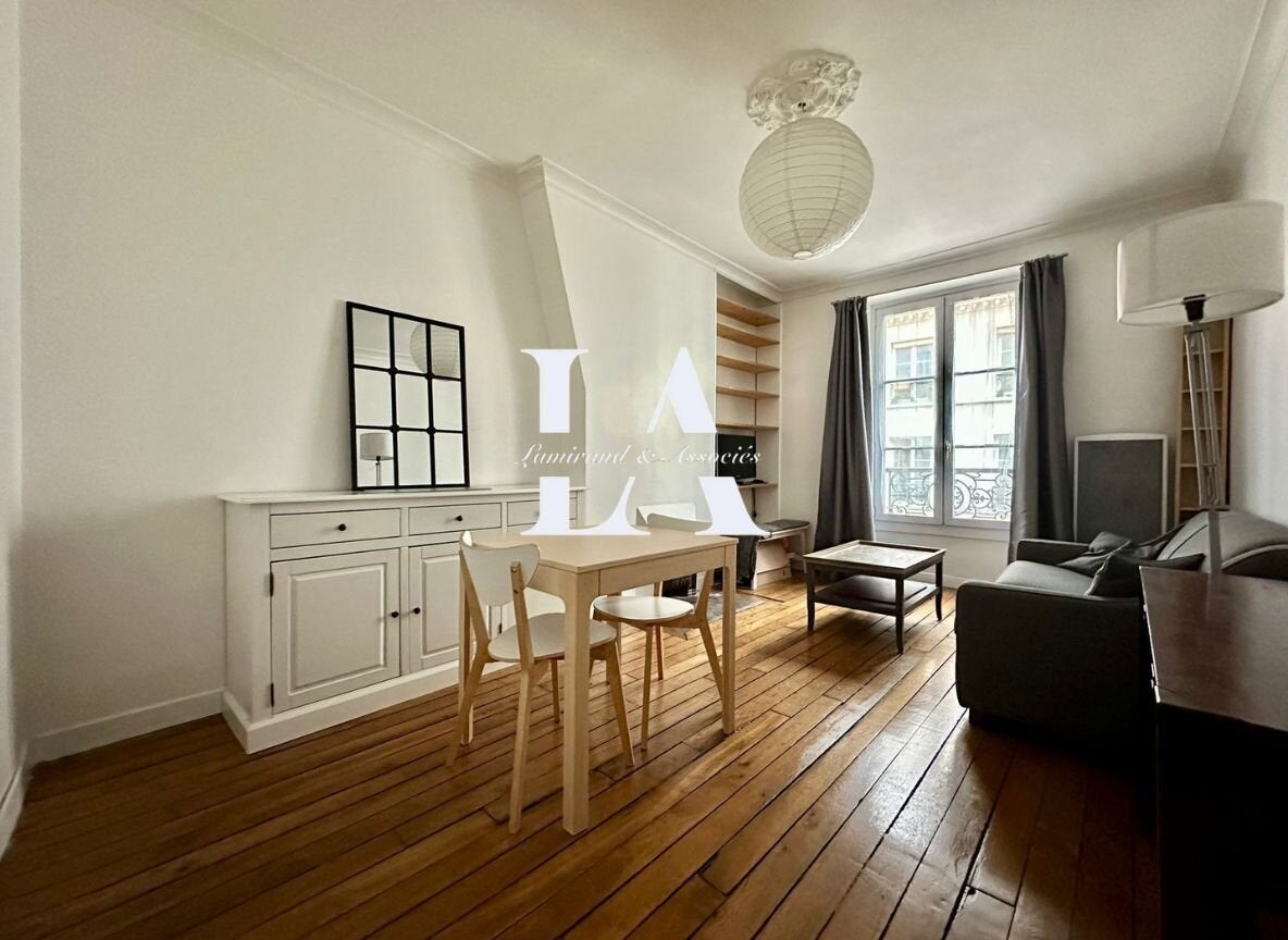 Appartement Rue Popincourt à Paris