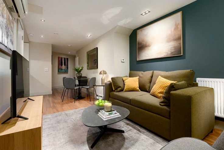 Flat Eastcheap in City of London