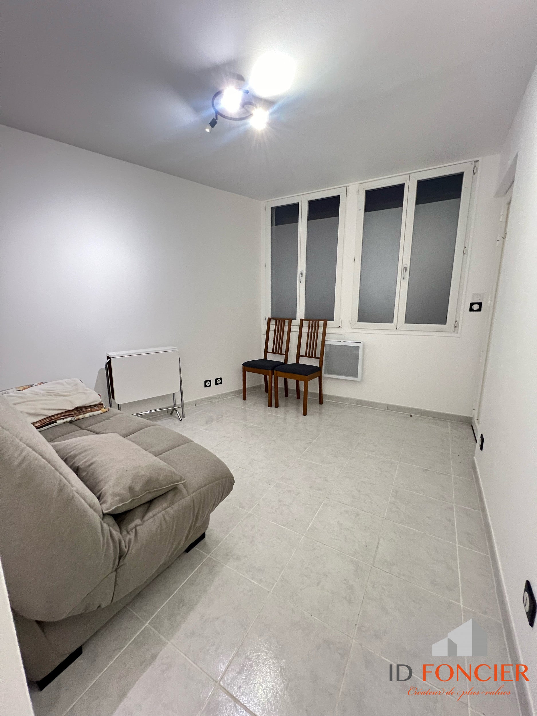 Appartement Avenue d'Arpajon à Égly