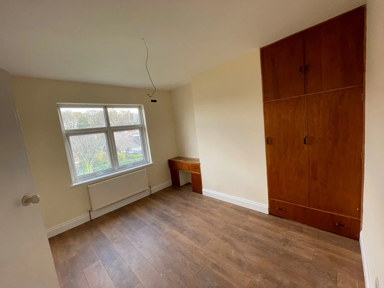 House Danson Crescent in Greater London