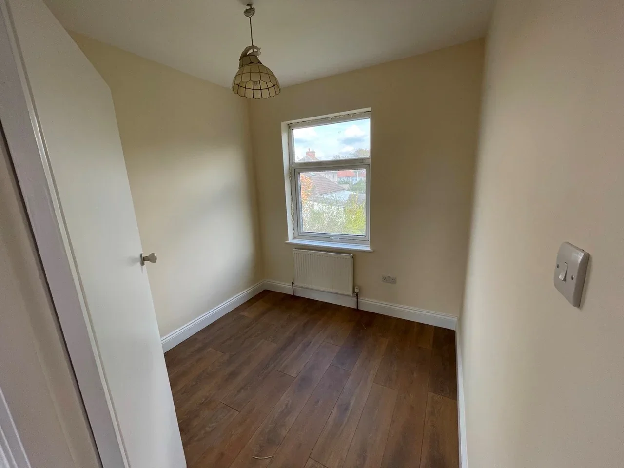House Danson Crescent in Greater London