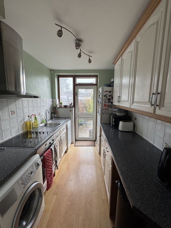Room Broadcroft Road in Greater London