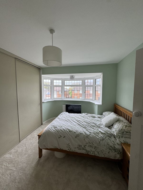 Room Broadcroft Road in Greater London