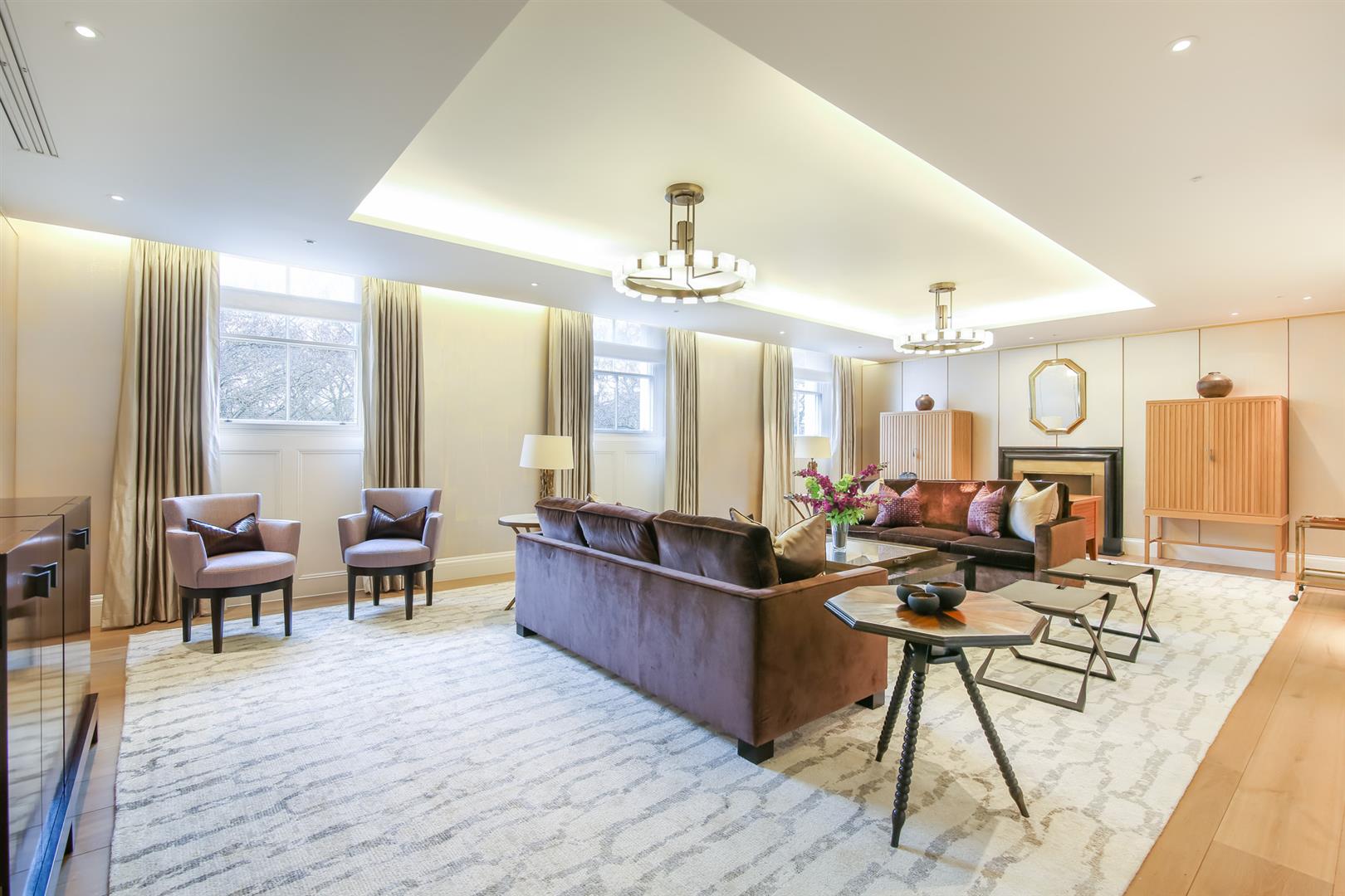 Flat Buckingham Gate in City of Westminster