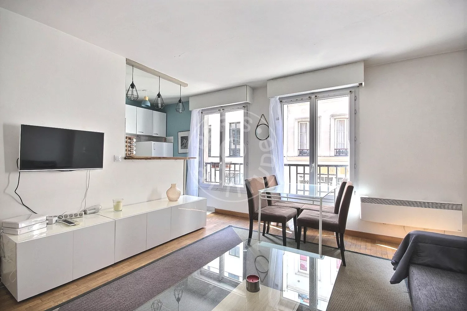 Flat Rue Froissart in Paris