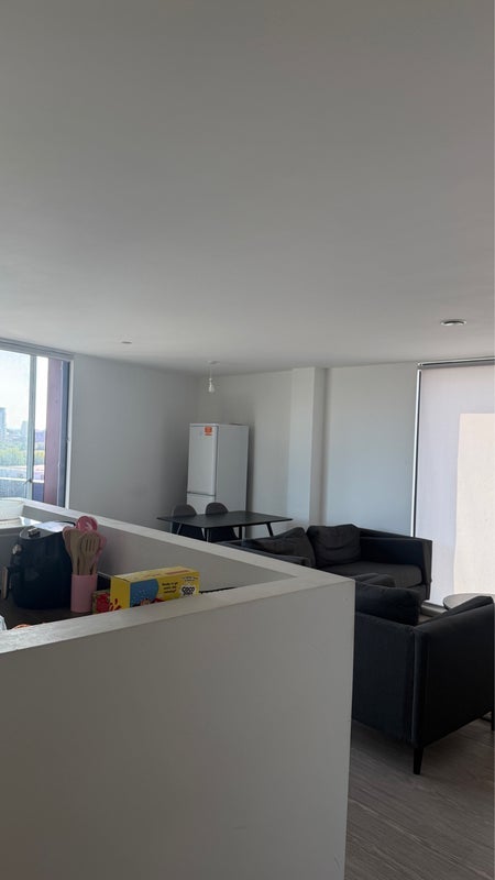 Room Oldfield Road in Salford