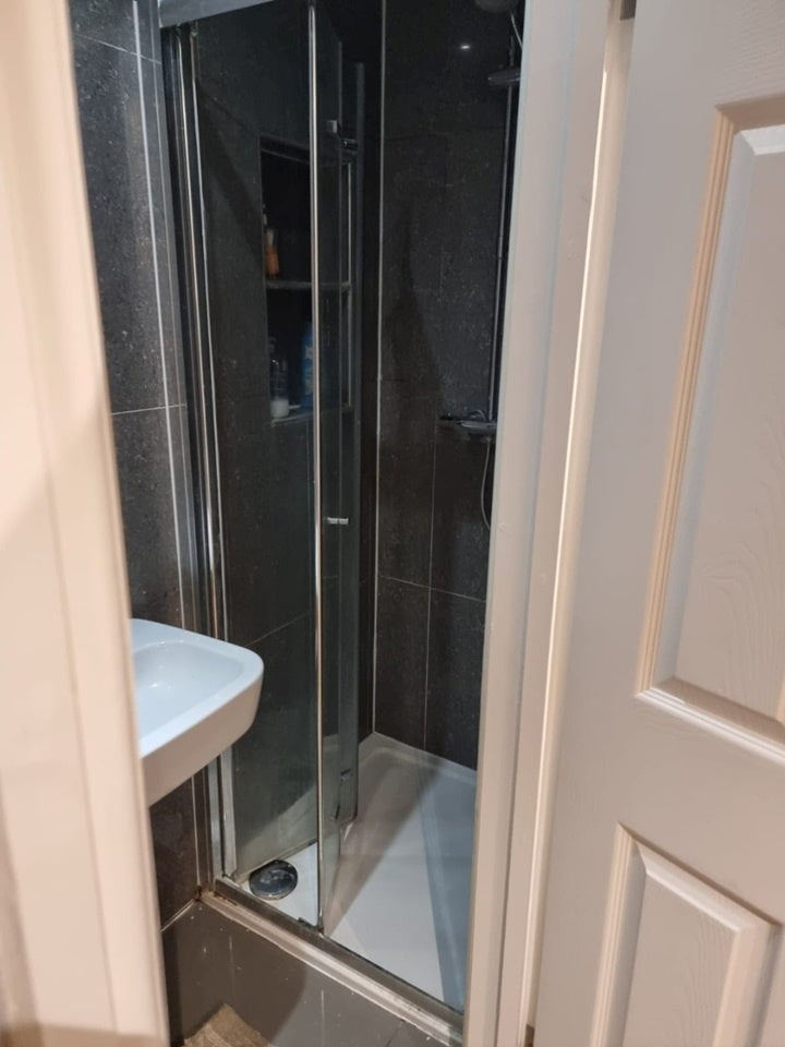 Room Brookfields Avenue in Greater London