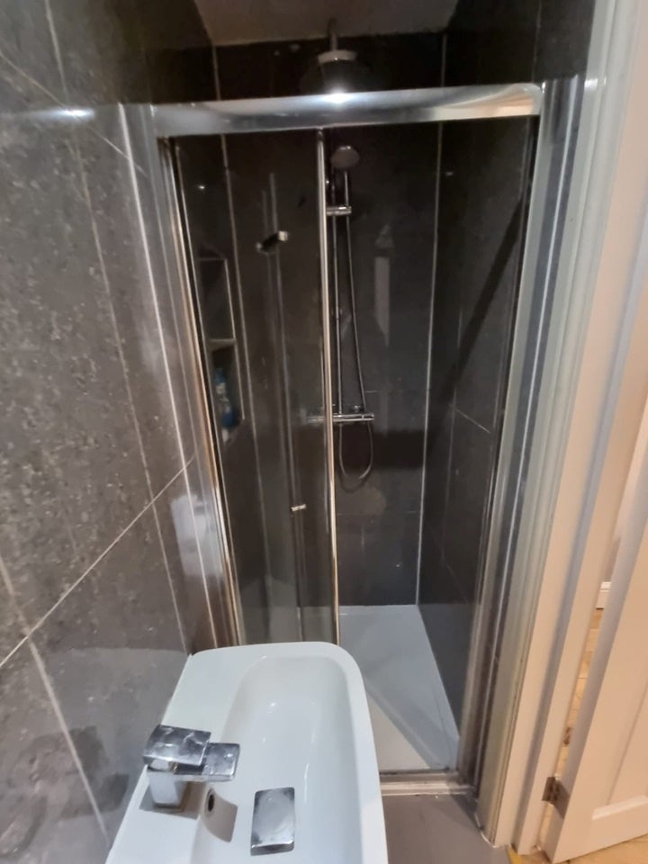 Room Brookfields Avenue in Greater London