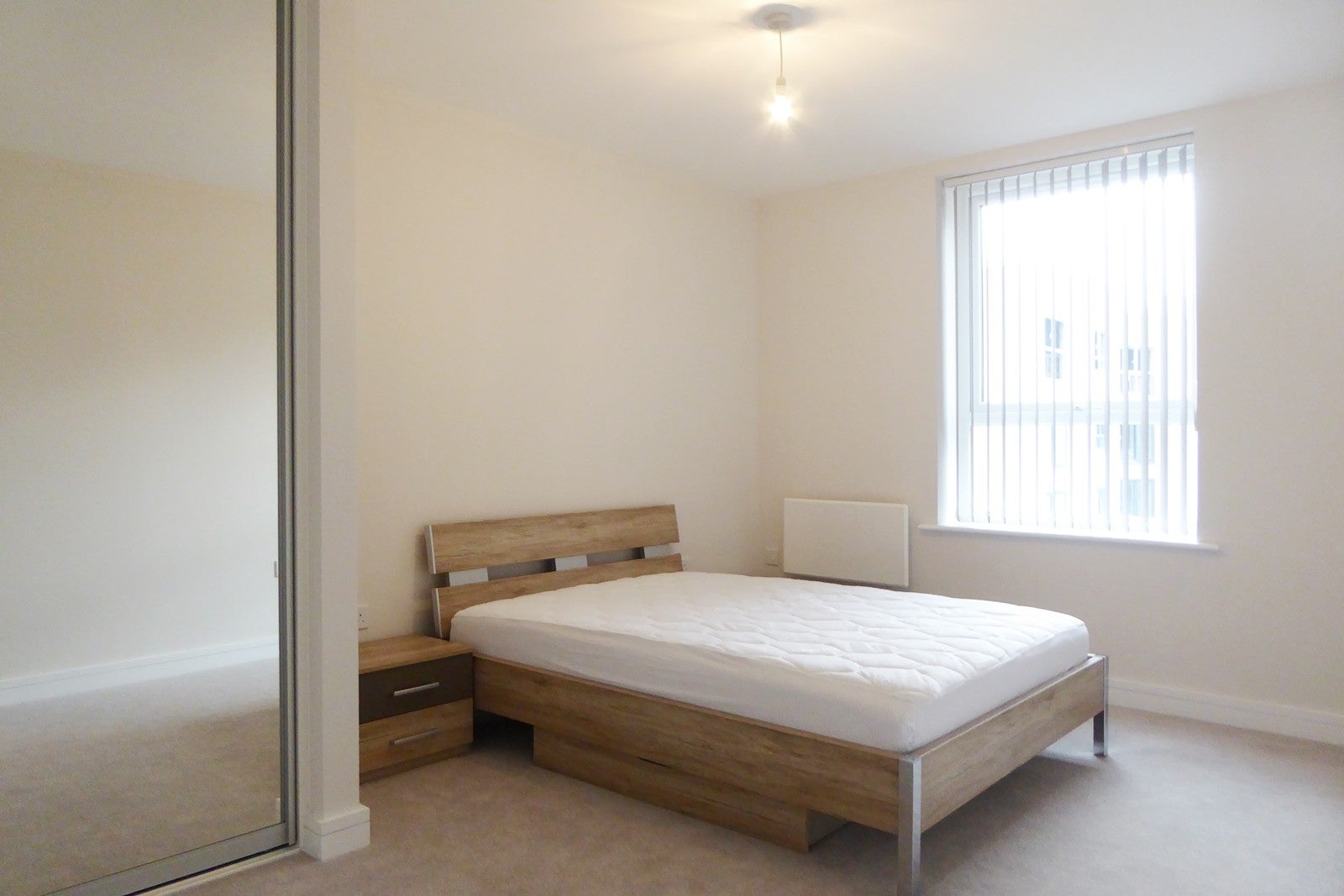 Flat Padworth Avenue in Reading