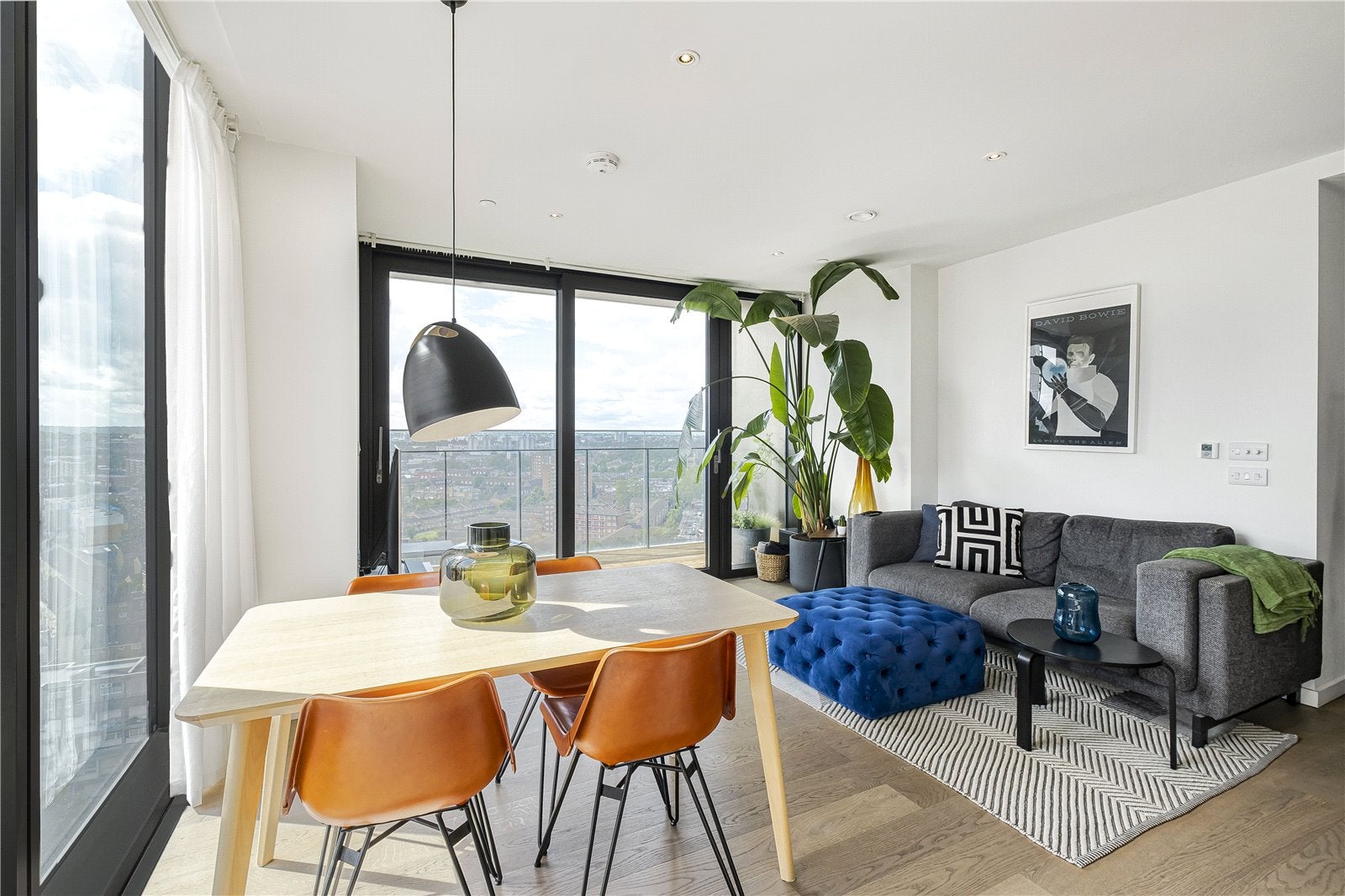 Flat Brook Drive in Greater London