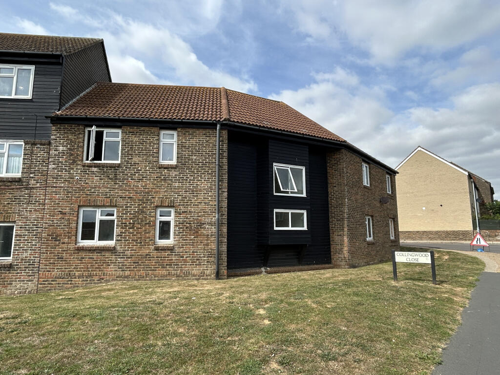 Flat Collingwood Close in Peacehaven