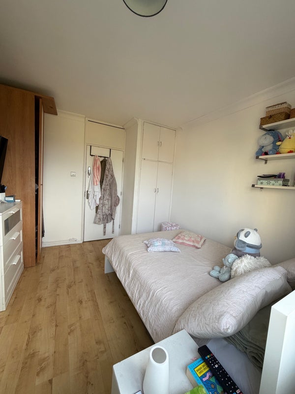 Room Opal Street in Greater London