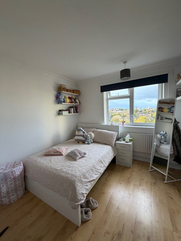 Room Opal Street in Greater London
