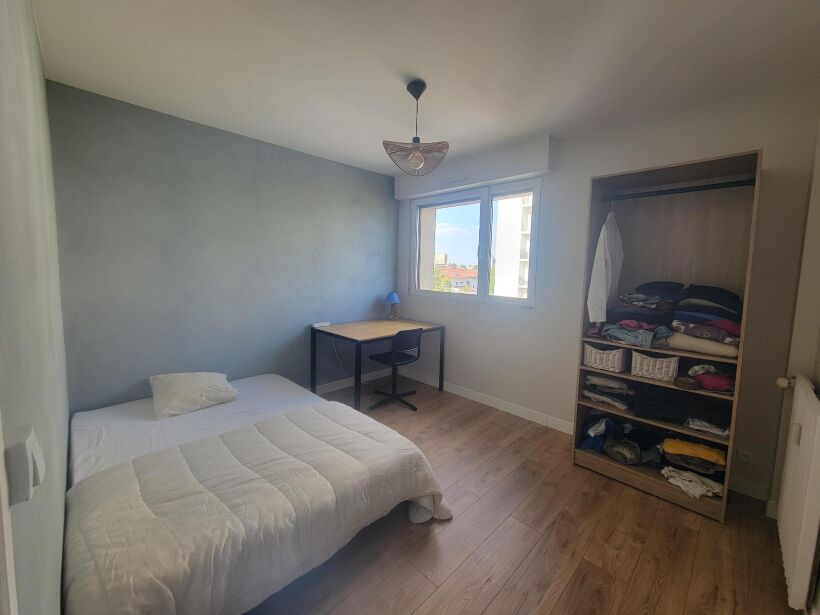 Appartement Place Drouet d'Erlon à Reims