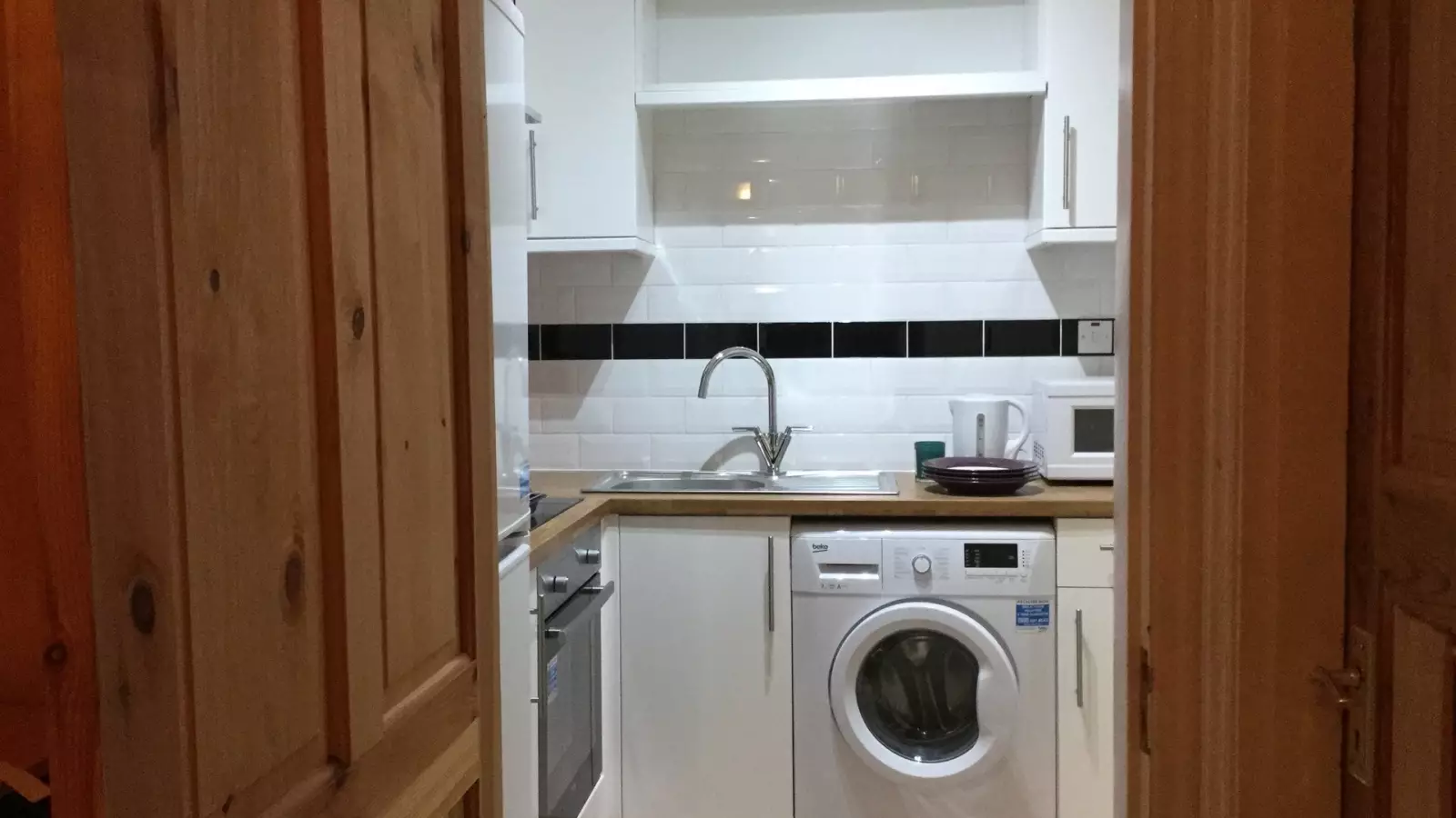 Flat Ancona Road in Greater London