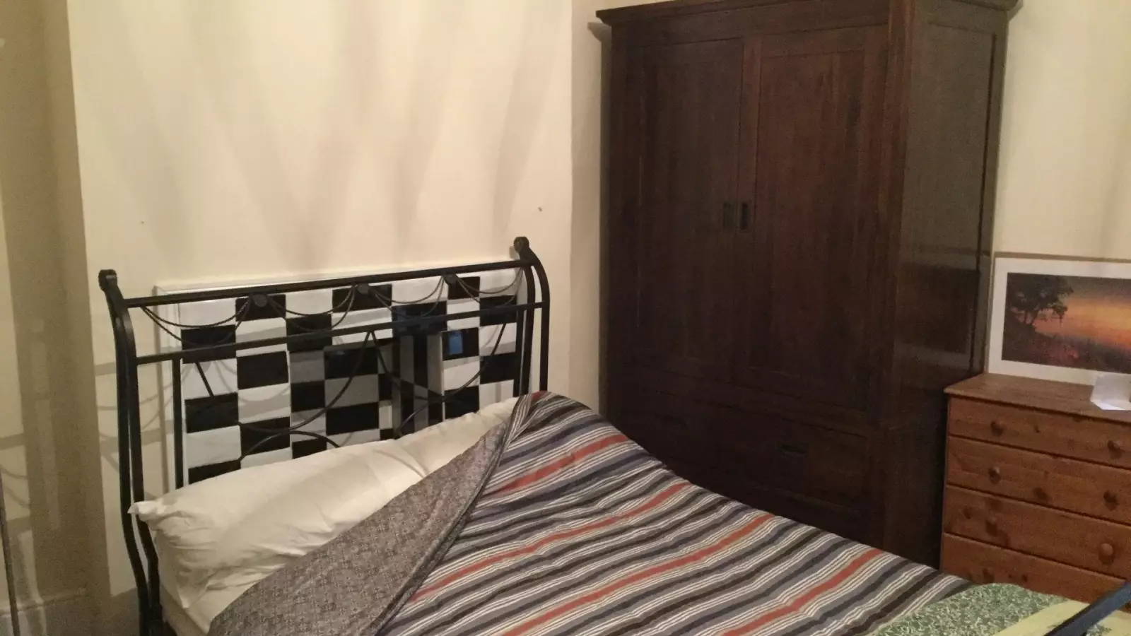 Flat Ancona Road in Greater London
