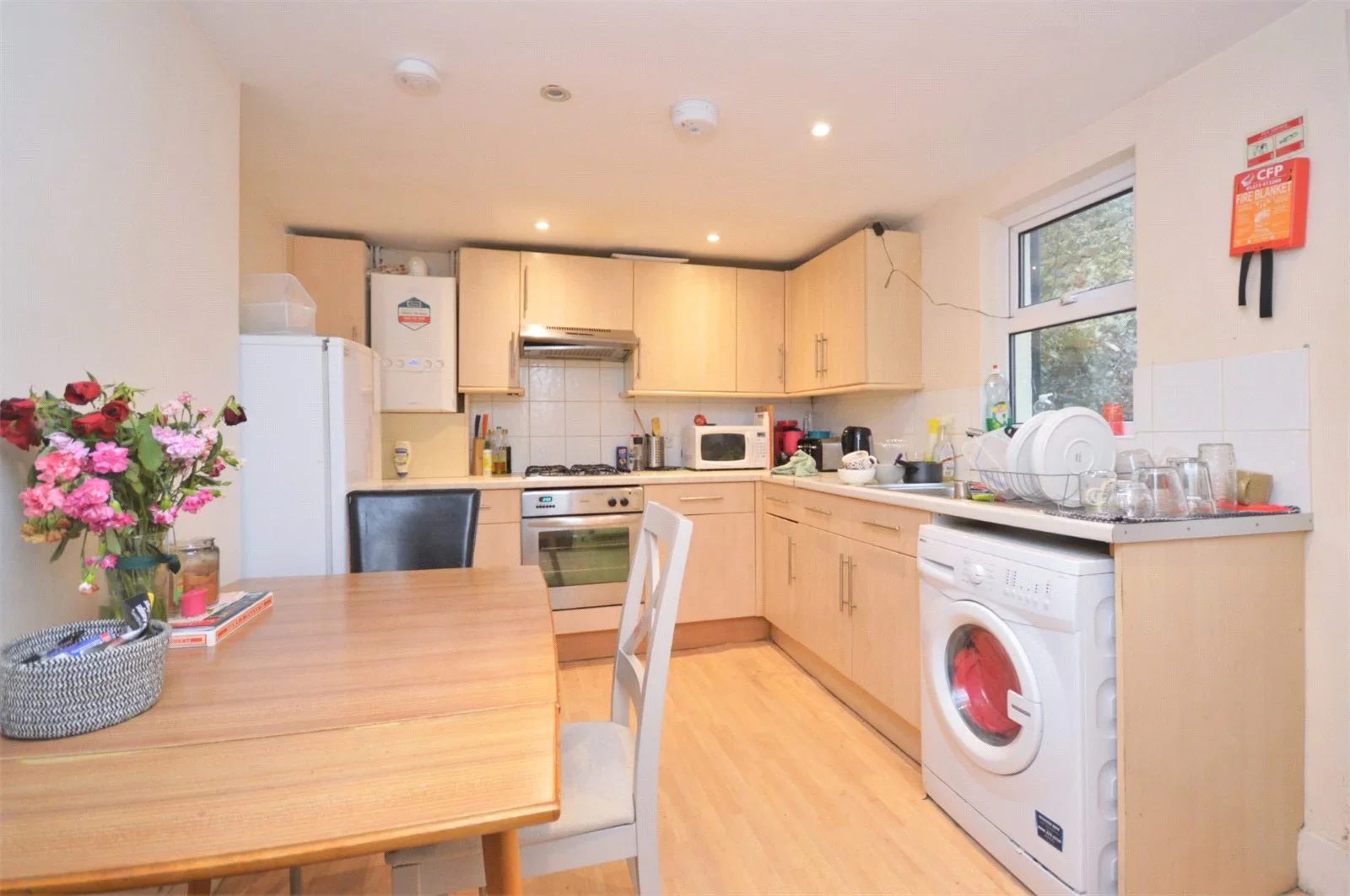 Flat De Montfort Road in Brighton