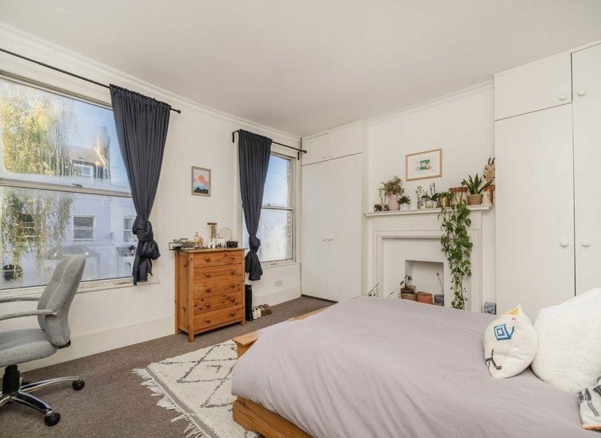 House Glendall Street in Greater London