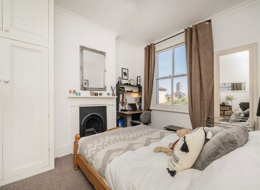 House Glendall Street in Greater London