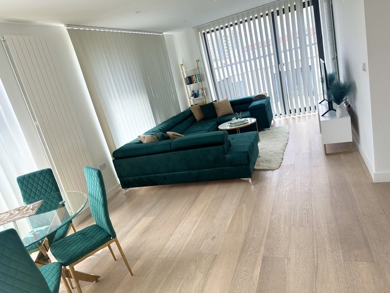 Room Waypoint Way in Greater London