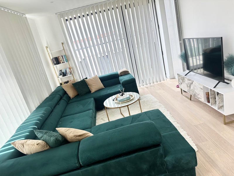 Room Waypoint Way in Greater London