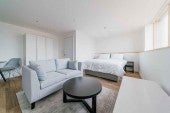 Flat Queen Street in Maidenhead