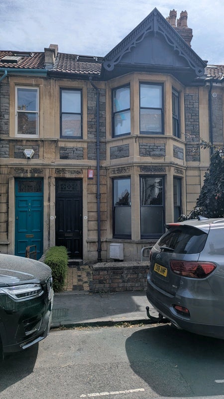 Room Fairfield Road in Bristol