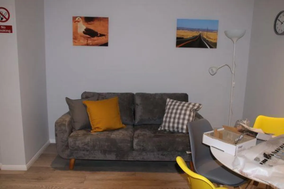 Flat Vicarage Road in Watford
